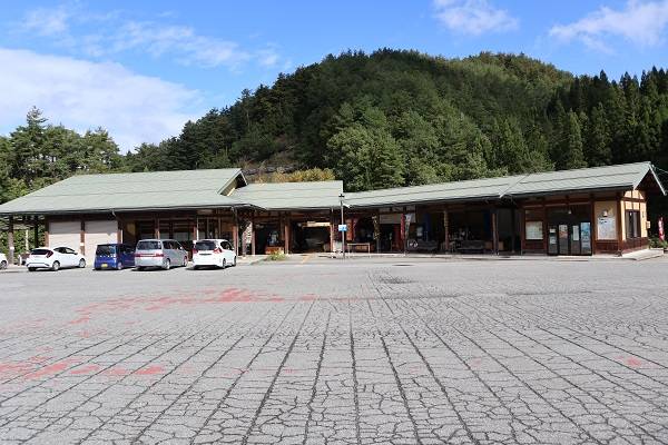 道スタさんが訪問した道の駅飛騨古川いぶしの駅写真2