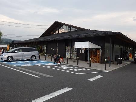 ポッポさんが訪問した道の駅平泉の駅写真2