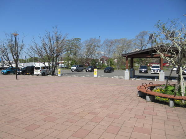 Bo-z Riderさんが訪問した道の駅ウトナイ湖の駅写真3